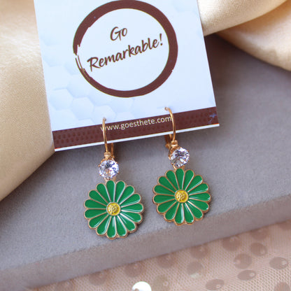 Graceful Green Daisy Flower Earrings