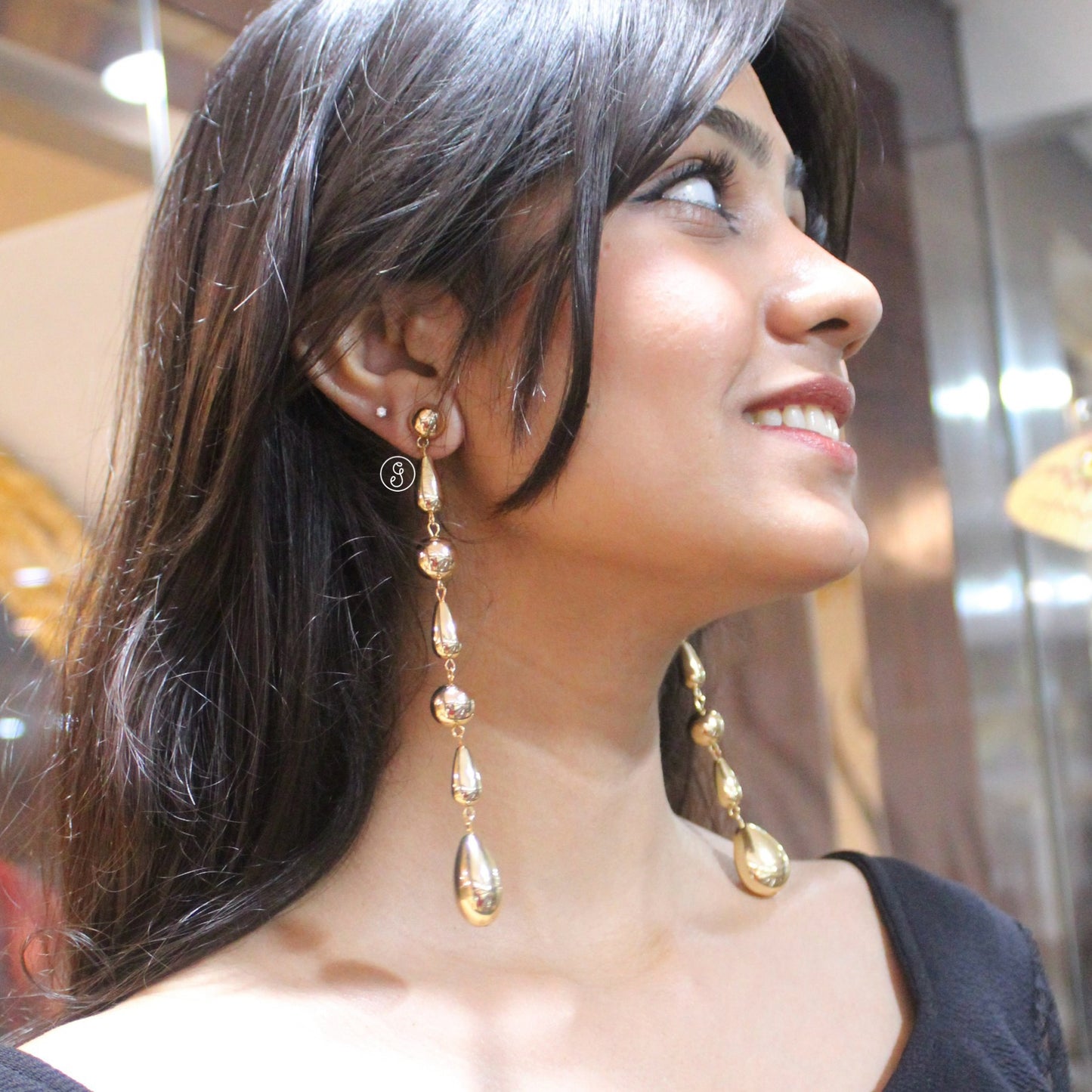 Celebrity Inspired Long Golden Earrings