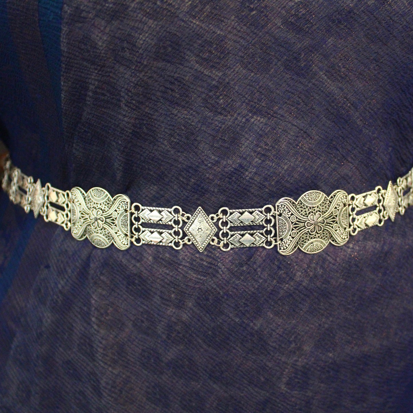 Versatile Oxidised Silver Designer Waist Belt