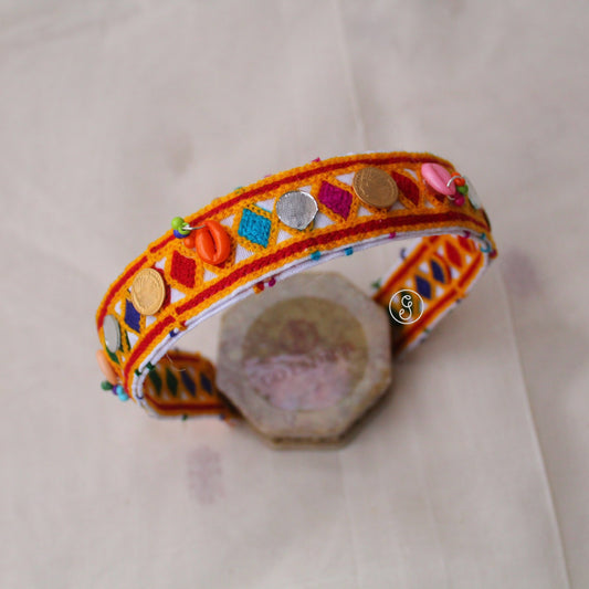 Vibrant Colourful Gamthi Style Hairband