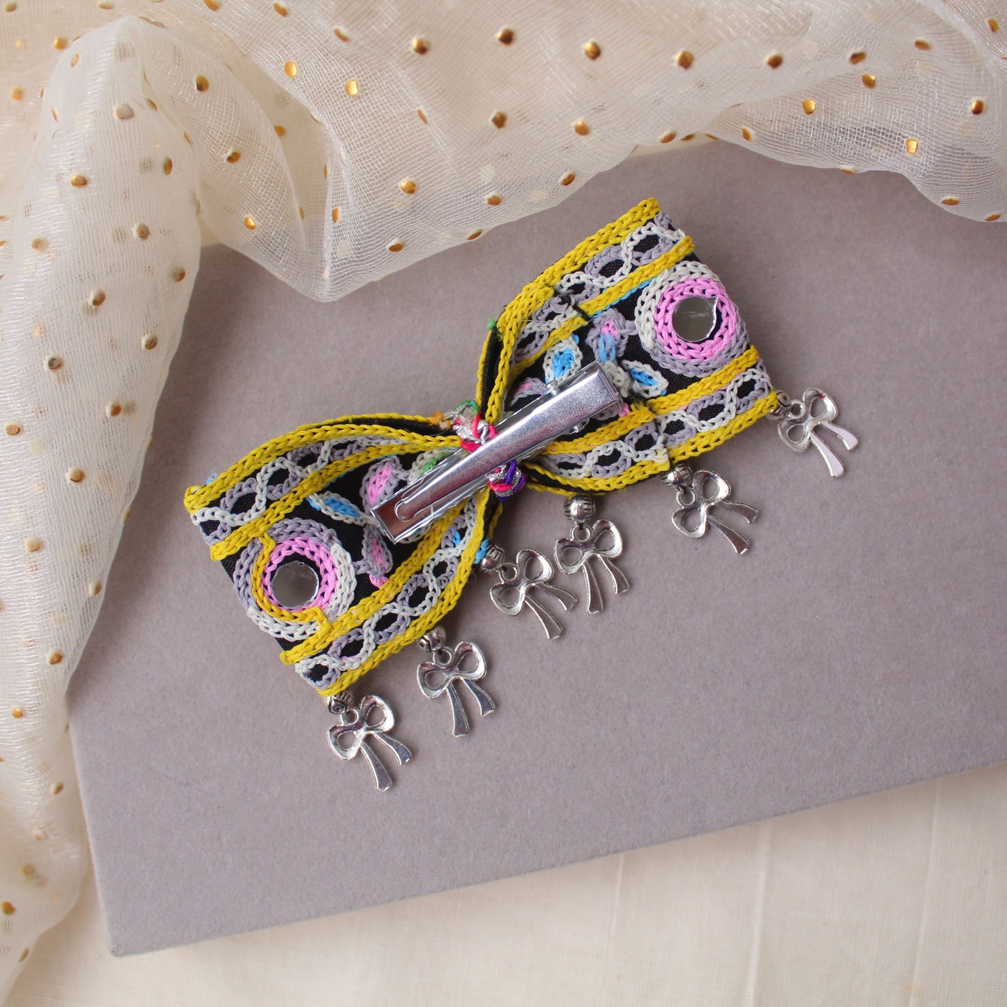 Pretty Colourful Gamthi Bow Hair Clip