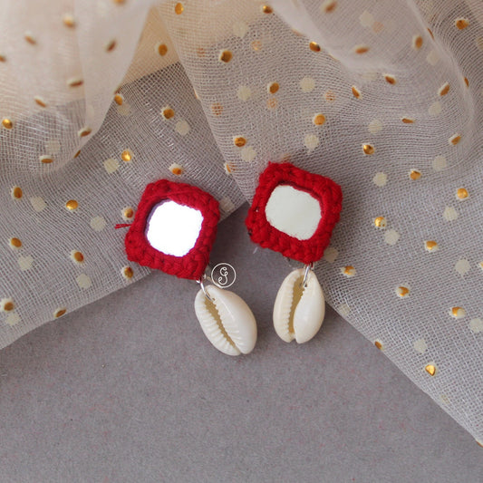 Mirror & Shells Easy Press-On Earrings