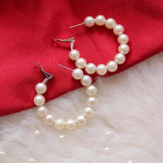 Pretty Pearls Hoops