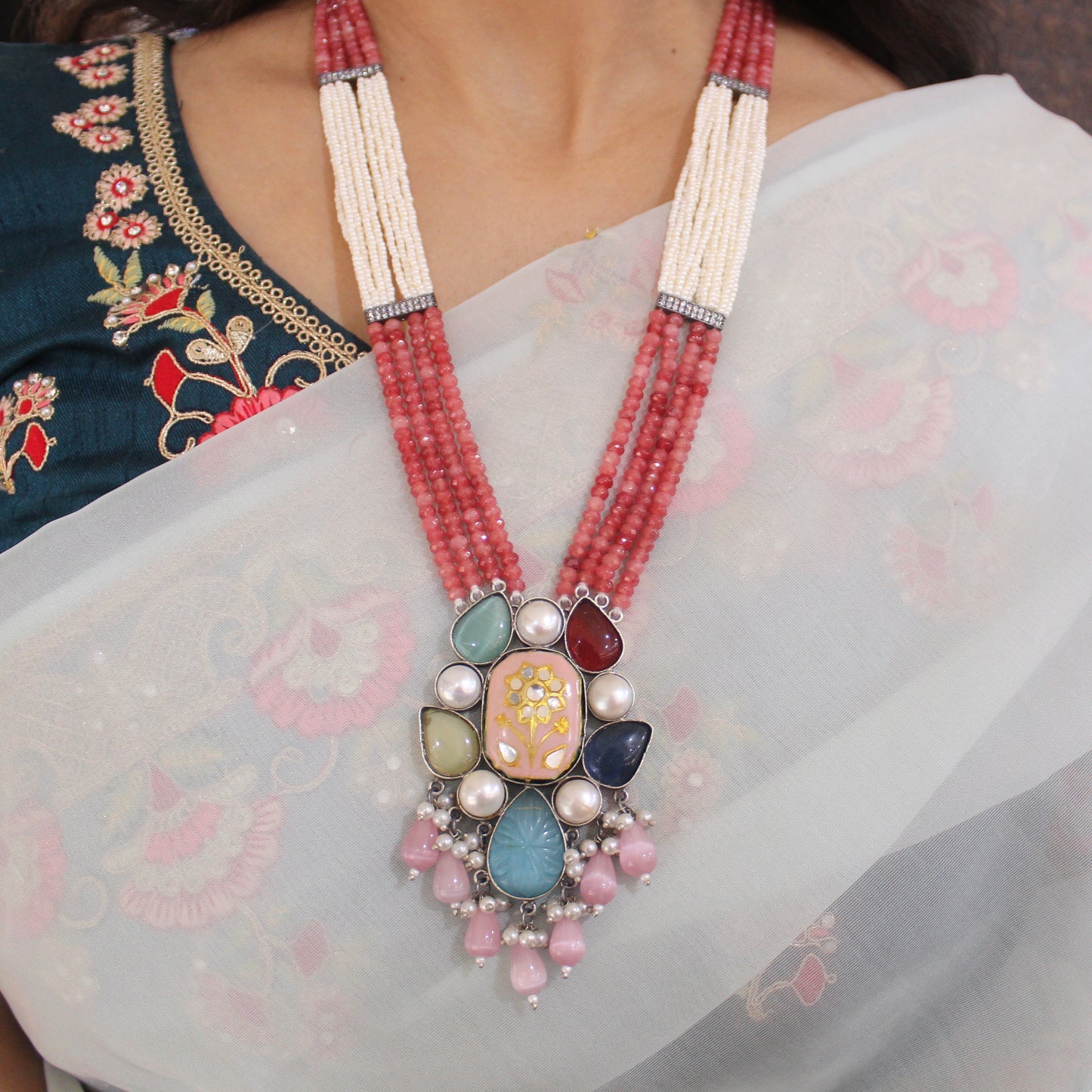 Classic Multi-Stones Embedded Necklace Set