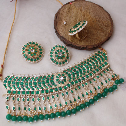 Fabulous Green Choker Set With Adjustable Ring