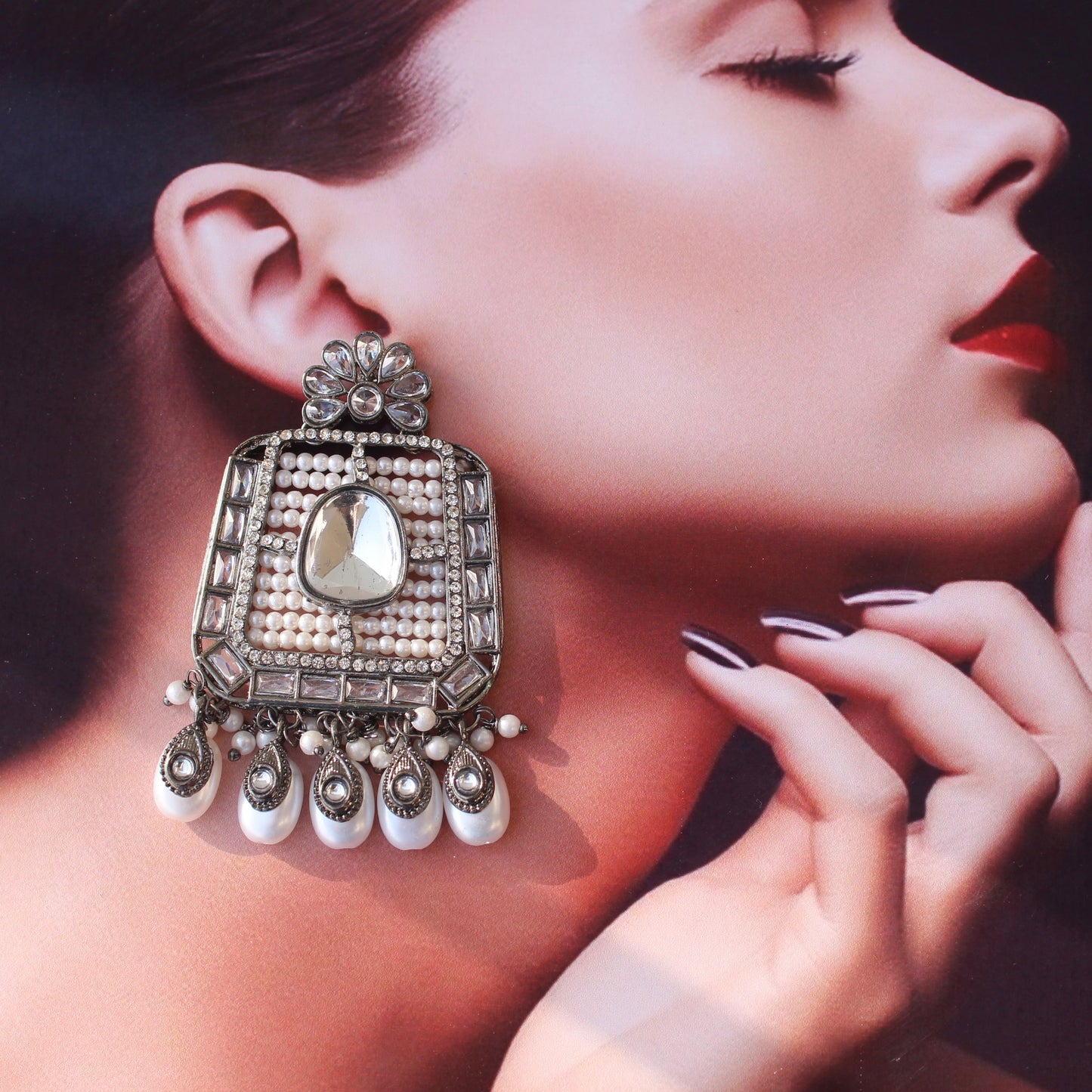 Designer White & Black Kundan & Beads Earrings