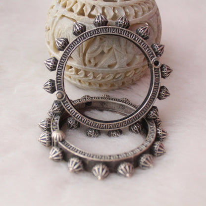 Antique Gumbad Design Brass Bracelet Pair