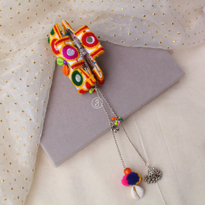 Colourful Gamthi Style Hair-Clutcher