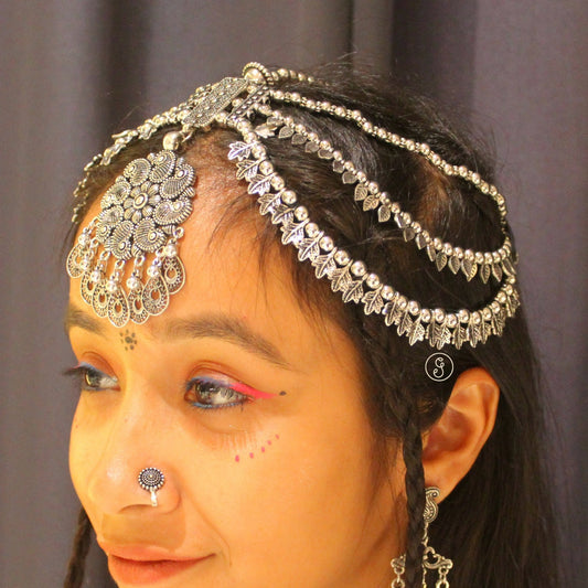 Heavy Damini Maang Tika with Three-Layered Chains