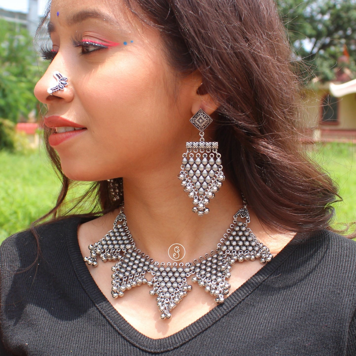 Unique Triangles Design Afgani Choker Set