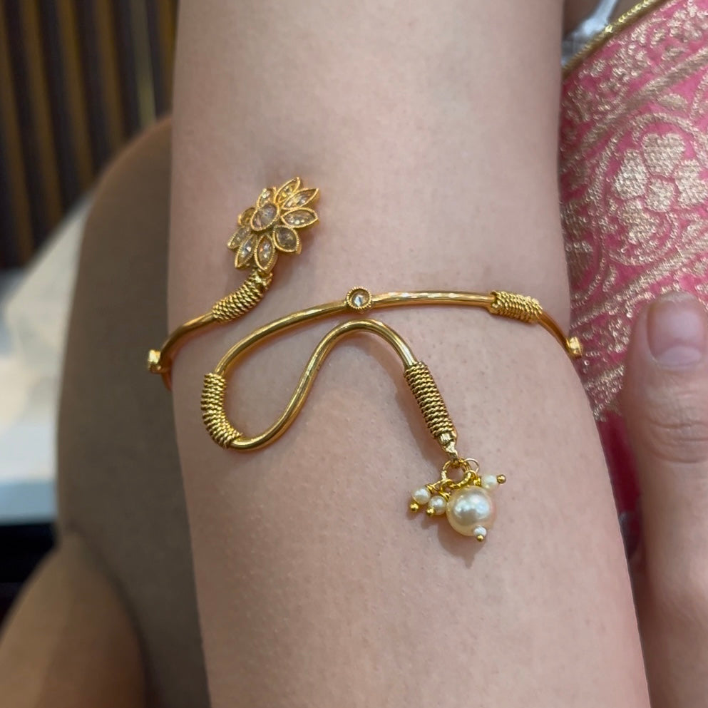 Golden Designer Adjustable Armlet