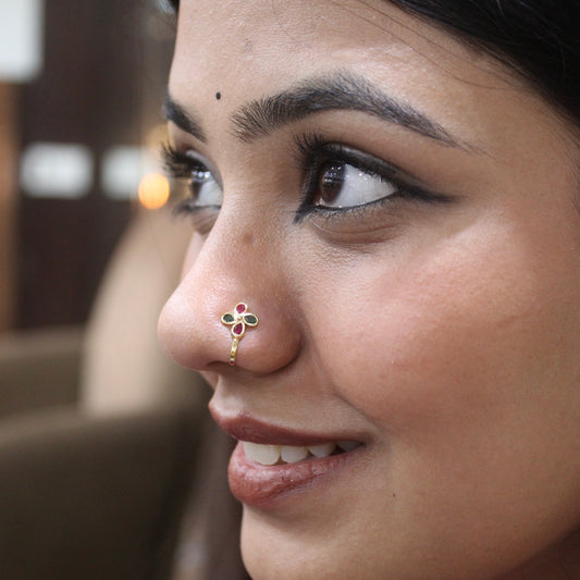 Minimal Floral Design Press-on Nose Pin