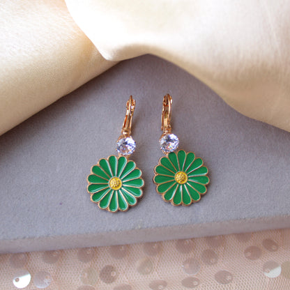 Graceful Green Daisy Flower Earrings