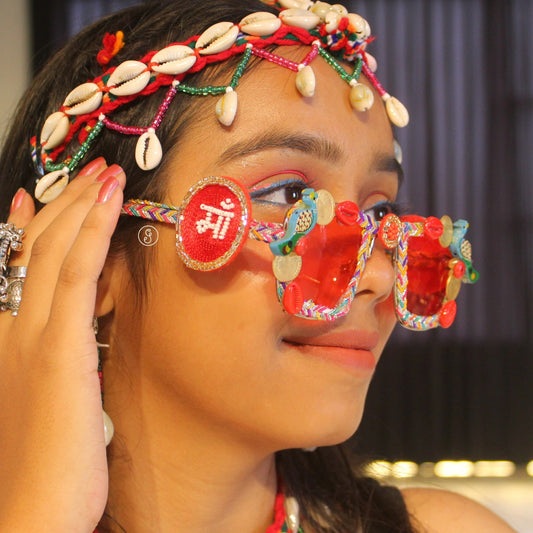 Uniquely Handcrafted Colourful Goggle