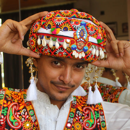 Statement Handcrafted Navratri Pagdi